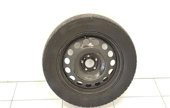 Opel Vivaro R17 alloy rim 