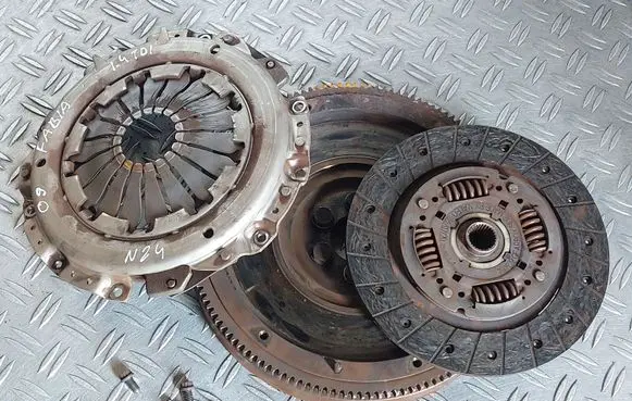 Skoda Fabia Mk2 (5J) Clutch set kit