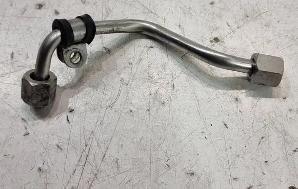 Volkswagen PASSAT B7 USA Fuel line pipe 06K127501J