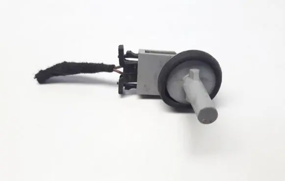 Volkswagen PASSAT B5.5 Interior temperature sensor 1J0907543A
