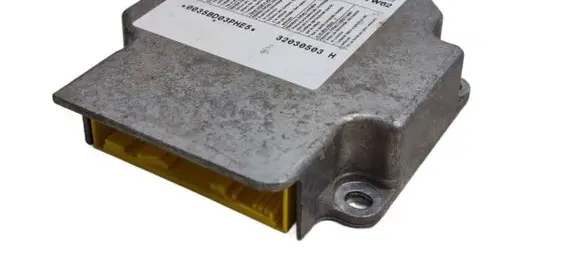 Volkswagen Touran I Airbag control unit/module 1T0909605 05H21S12 5WK43150