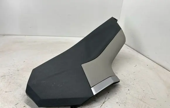 Subaru Forester SK Centre console side trim front 66241SJ000QA S22007020