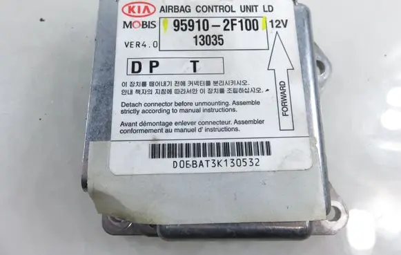 KIA Cerato Airbag control unit/module 959102F100