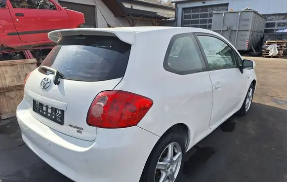 Toyota Auris 150 Tailgate/trunk/boot lid TOYOTAAURIS040 NDE150L