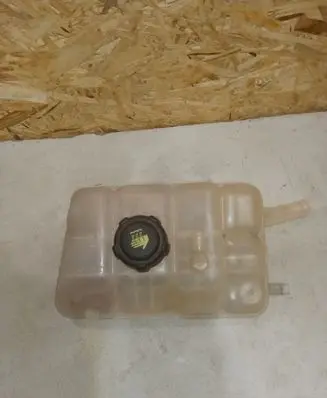 Renault Talisman Brake fluid reservoir 217104048R