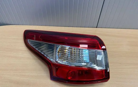 Nissan Qashqai Rear/tail lights 265554EA0A