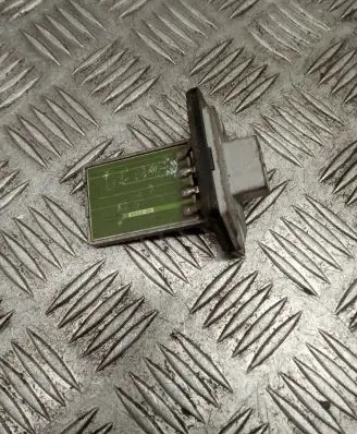 Hyundai Sonata Heater blower motor/fan resistor