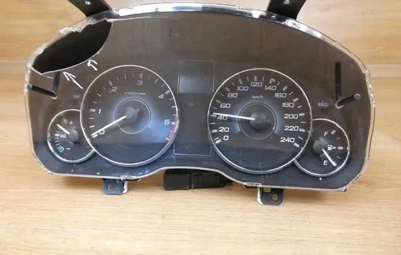 Subaru Outback Speedometer (instrument cluster) 85002AJ43 85002AJ431