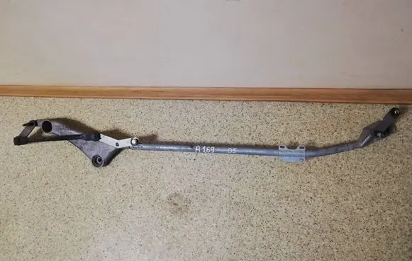Mercedes-Benz A W169 Front wiper linkage 179639