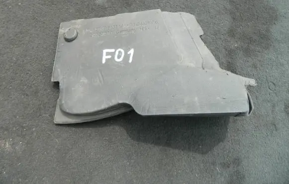 BMW 7 F01 F02 F03 F04 Fender foam support/seal 9131196