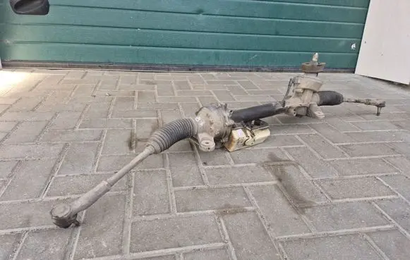 Volkswagen PASSAT B6 Steering rack 5N1909144G