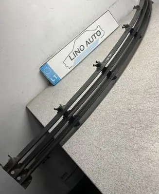 BMW 7 E38 Front bumper lower grill 8160822