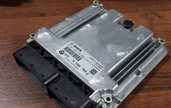 BMW 5 E60 E61 Trunk lid opening control unit 85987600281034282