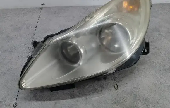 Opel Corsa D Headlight/headlamp 13186381