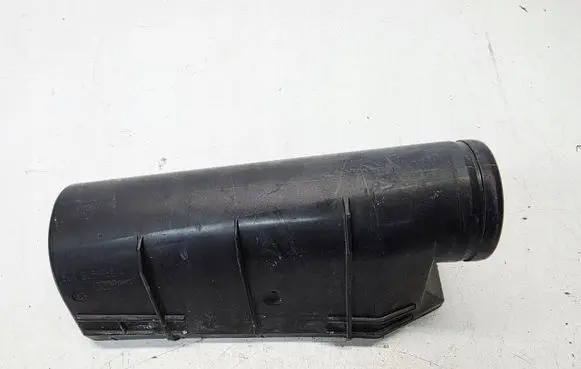 Audi Q3 8U Air filter box cover 8U0805962AOK