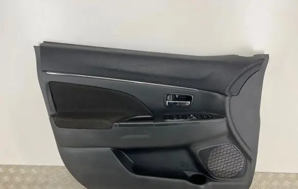 Citroen C4 Aircross Front door card panel trim 7221C269XB 3X45 91501