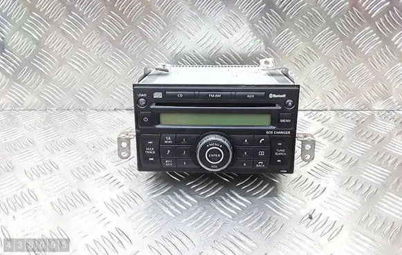Nissan Note (E11) Radio/CD/DVD/GPS head unit 281859U20A PN3000P