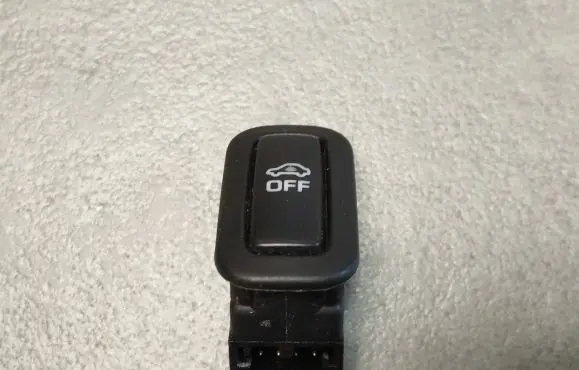 Volkswagen Golf VII Alarm switch 5G0962109