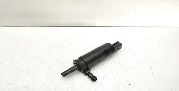 BMW 3 E92 E93 Headlight washer pump 6973097 67126973097