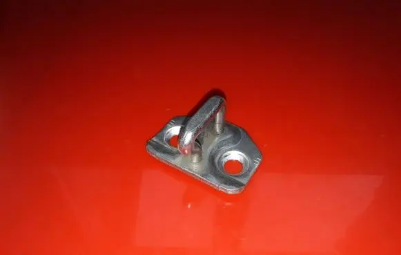 Volvo V40 Front door lock loop/hook striker 31391833