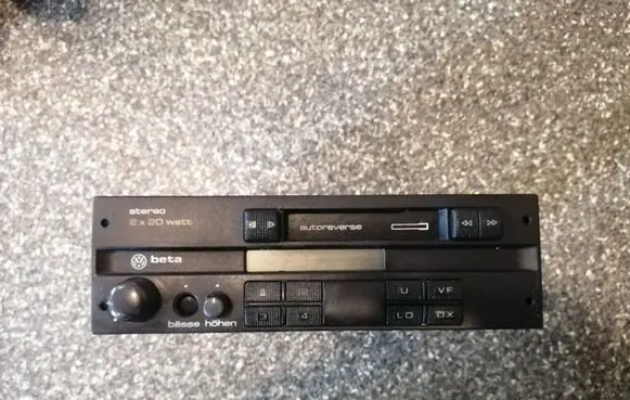 Volkswagen PASSAT B4 Radio/CD/DVD/GPS head unit 357035152B
