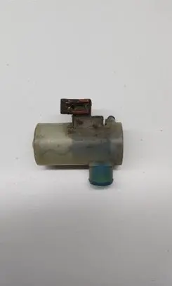 Honda FR-V Windscreen/windshield washer pump