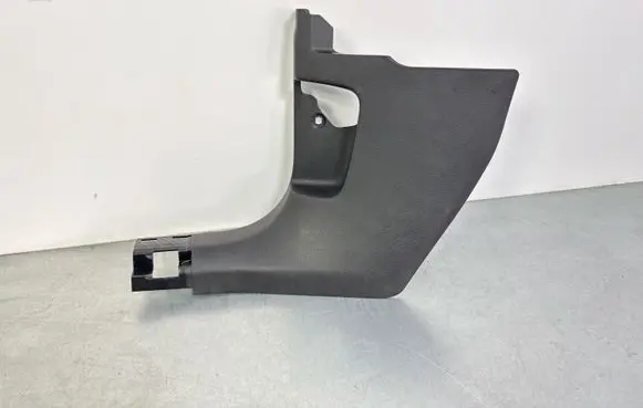 Volkswagen PASSAT B9 Front sill trim cover 3J1863483