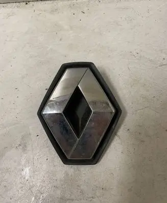 Renault Twingo II Manufacturer badge logo/emblem 8200259267