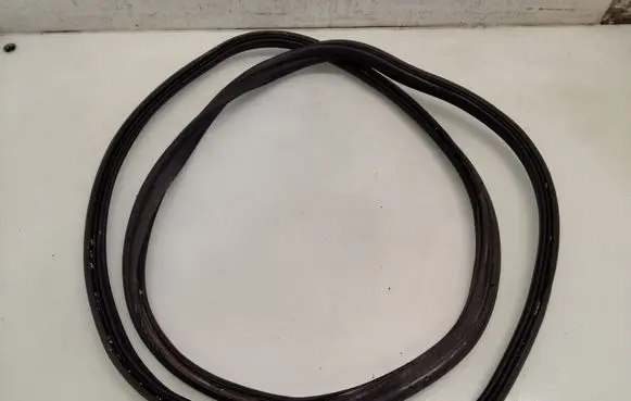 Seat Ibiza IV (6J,6P) Trunk rubber seal (body) 