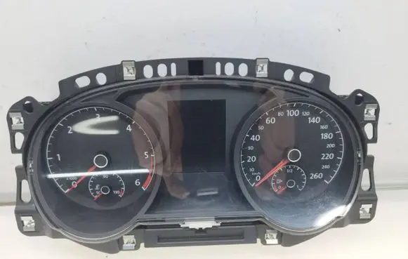 Volkswagen Golf VII Speedometer (instrument cluster) 5G1920741 VDD0240302 155031301