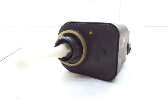 Audi A4 S4 B5 8D Headlight level adjustment motor 6K5941295