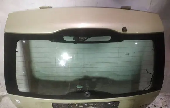 Volvo V50 Tailgate/trunk/boot lid geltonas