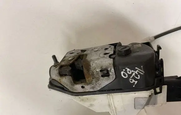 Citroen C3 Front door lock PSA006246 A04959 3422A206315