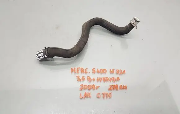 Mercedes-Benz S W221 Engine coolant pipe/hose A2215015584