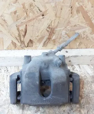 BMW 3 E46 Front brake caliper 