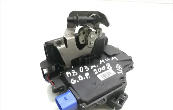 Audi A8 S8 D3 4E Rear door lock 4E0839016