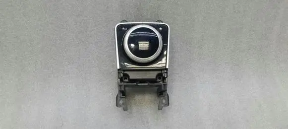 Mercedes-Benz C W205 Head unit multimedia control A2059006015
