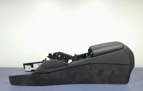 BMW X6 M Armrest 
