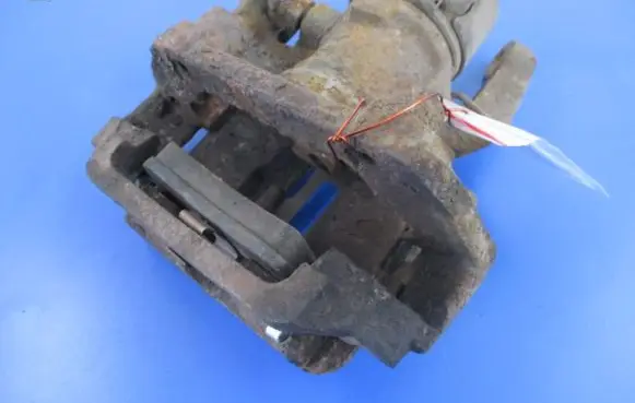 Ford Cougar Rear brake caliper