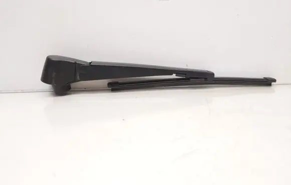 Mercedes-Benz A W176 Rear wiper blade arm