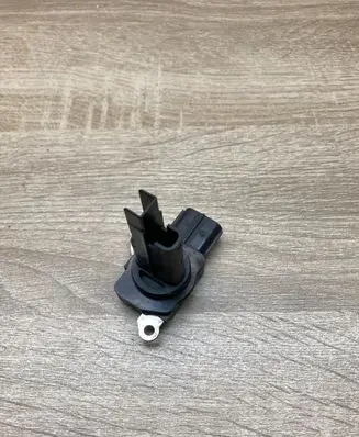 Toyota Auris E180 Mass air flow meter 2220437010 1974005080