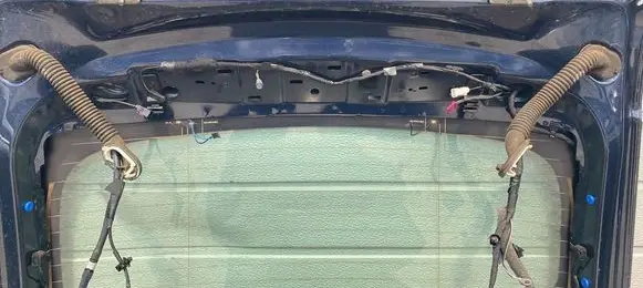 Volvo V40 Tailgate/trunk/boot lid