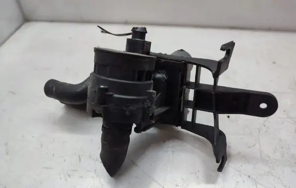 Audi A6 Allroad C6 Coolant heater control valve 4F2959617