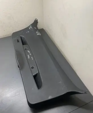 BMW 1 E81 E87 Trunk/boot lower side trim panel 7169975