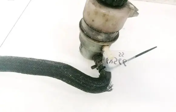 Chrysler Sebring (ST-22 - JR) Power steering fluid tank/reservoir 05105338AB 000674713