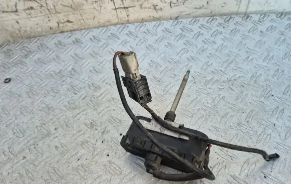 Land Rover Range Rover L322 Headlight wiper motor 6907856 0390206220