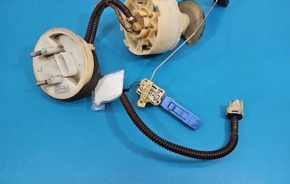 Volkswagen PASSAT B5.5 In-tank fuel pump 8E0906087D IMPRK1558471