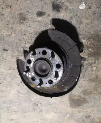Hyundai ix35 Rear wheel hub