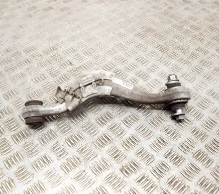 BMW 5 G30 G31 Rear upper control arm/wishbone 6870535