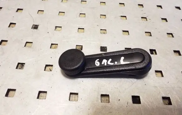 Toyota Auris E180 Rear door window winding handle 6926002020